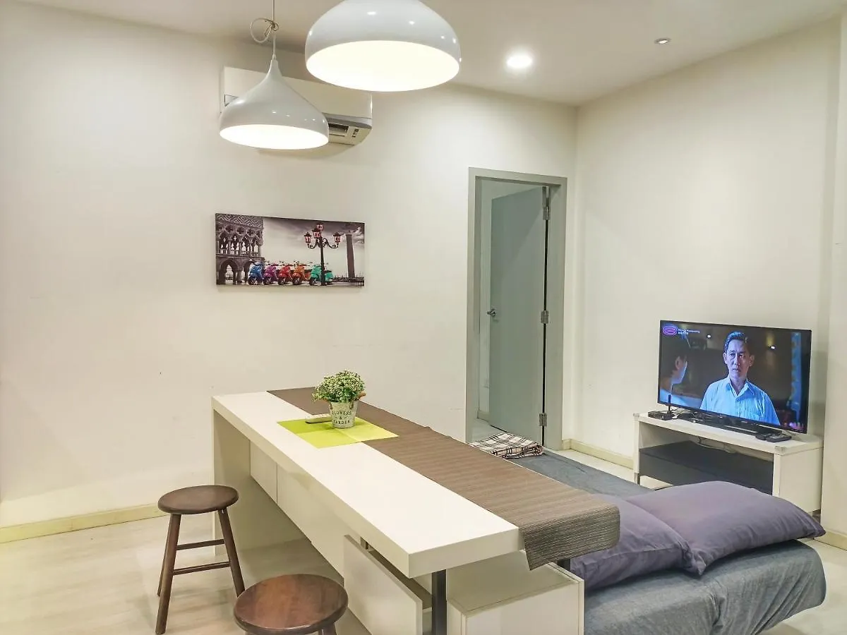 Apartment Deluxe Suites 3, 1Br, 2-5 Pax, Netflix, Georgetown