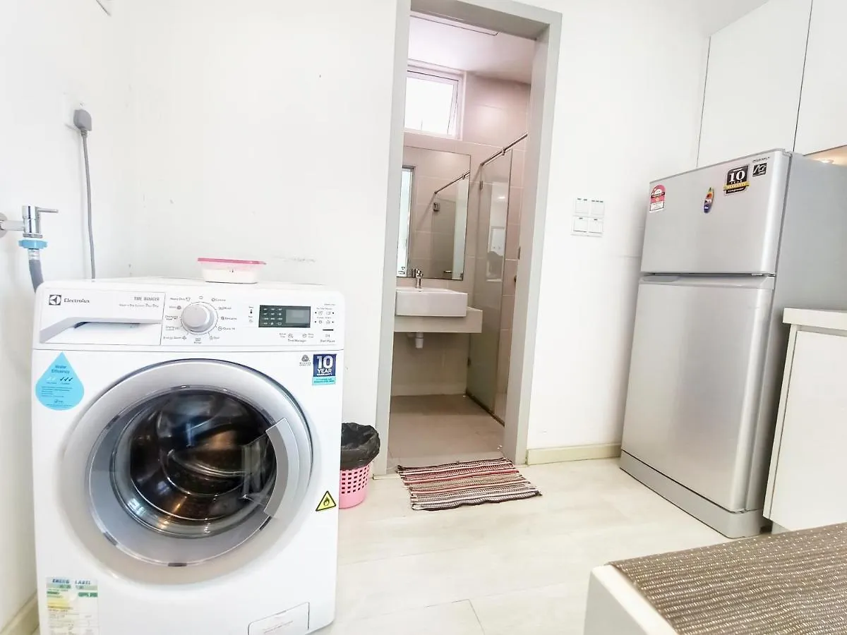 Deluxe Suites 3, 1Br, 2-5 Pax, Netflix, Georgetown